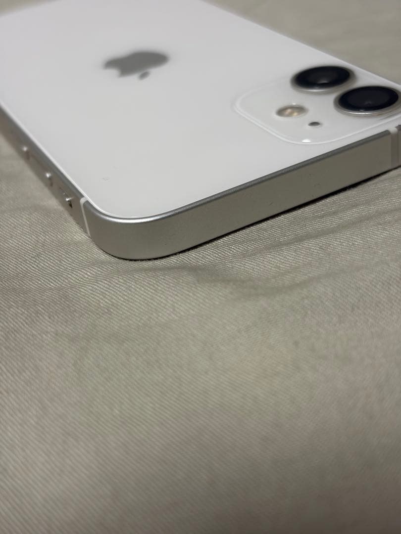 美品【打痕、擦れ少】Apple iPhone 12 mini 本体