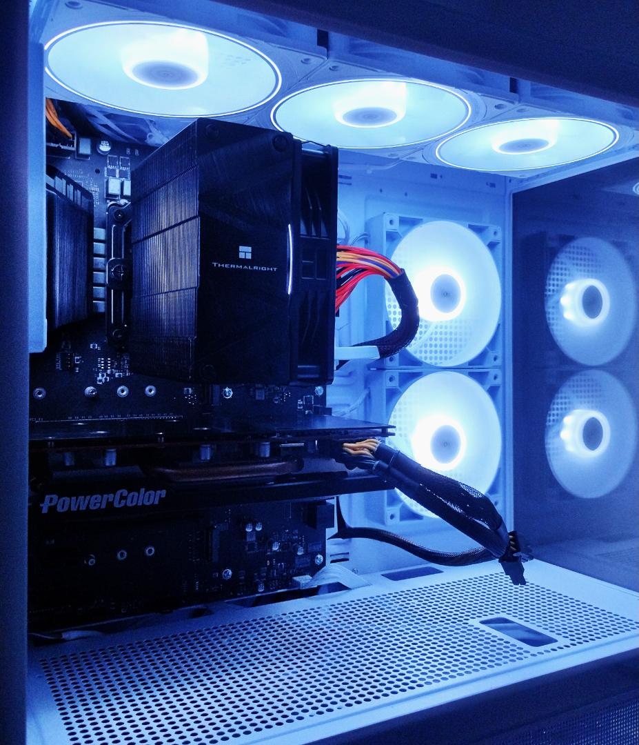 ゲーミングPC/Core i7 8700/RX5600XT/メモリ16GB