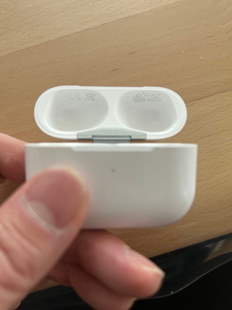 AirPods Pro ホワイト 本体　箱付き