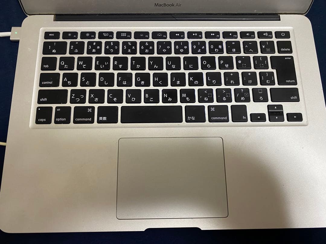 MacBook Air 2017 13inch 液晶割れ