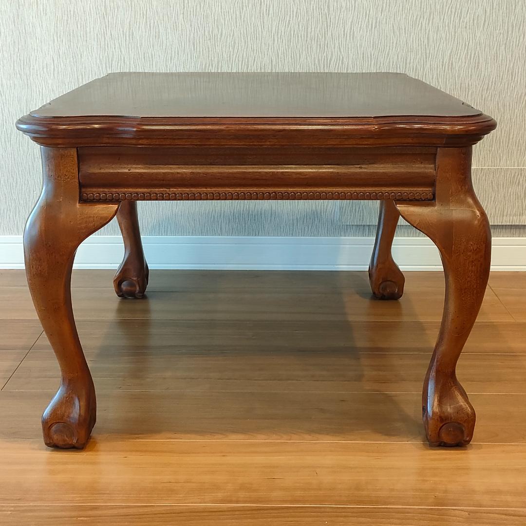 クイーン・アン様式　コーヒーテーブル　センターテーブル　猫脚