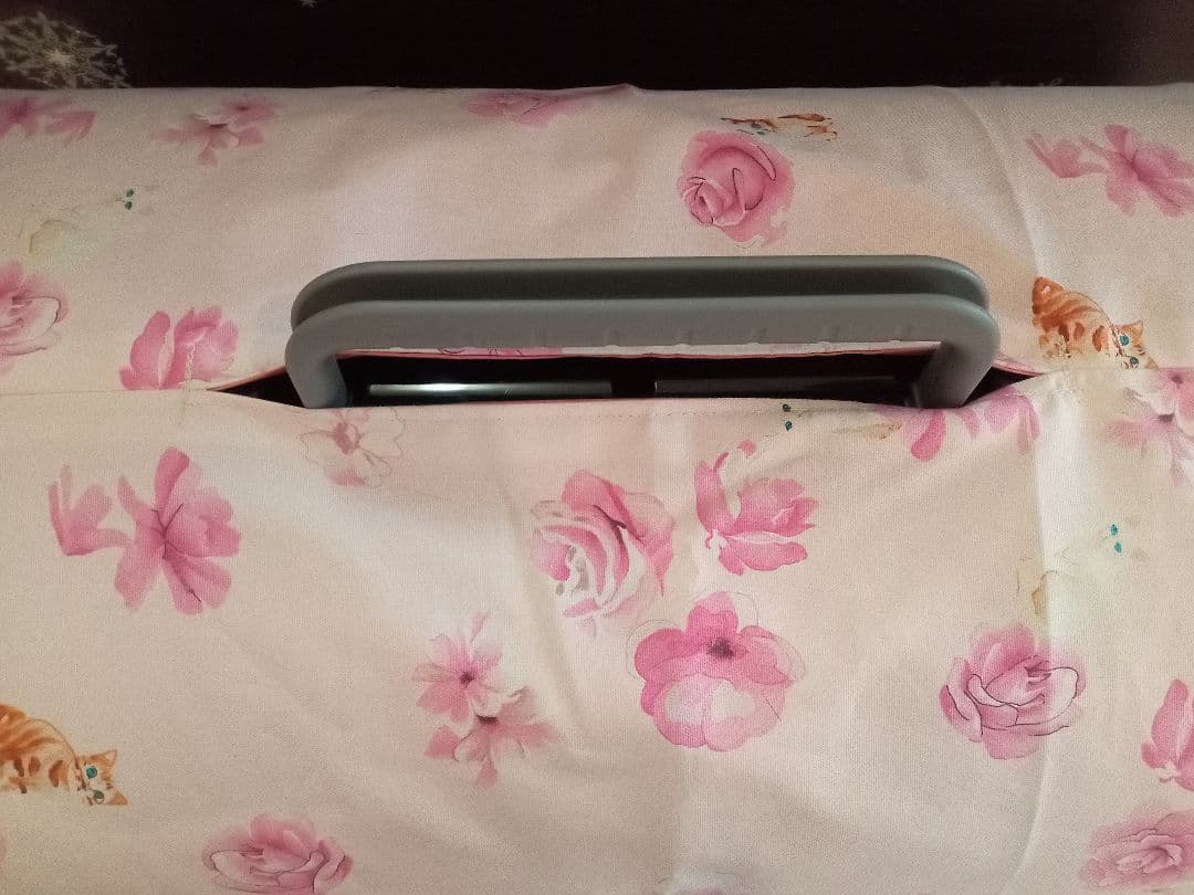 クレートカバーМ　花と猫ピンク系