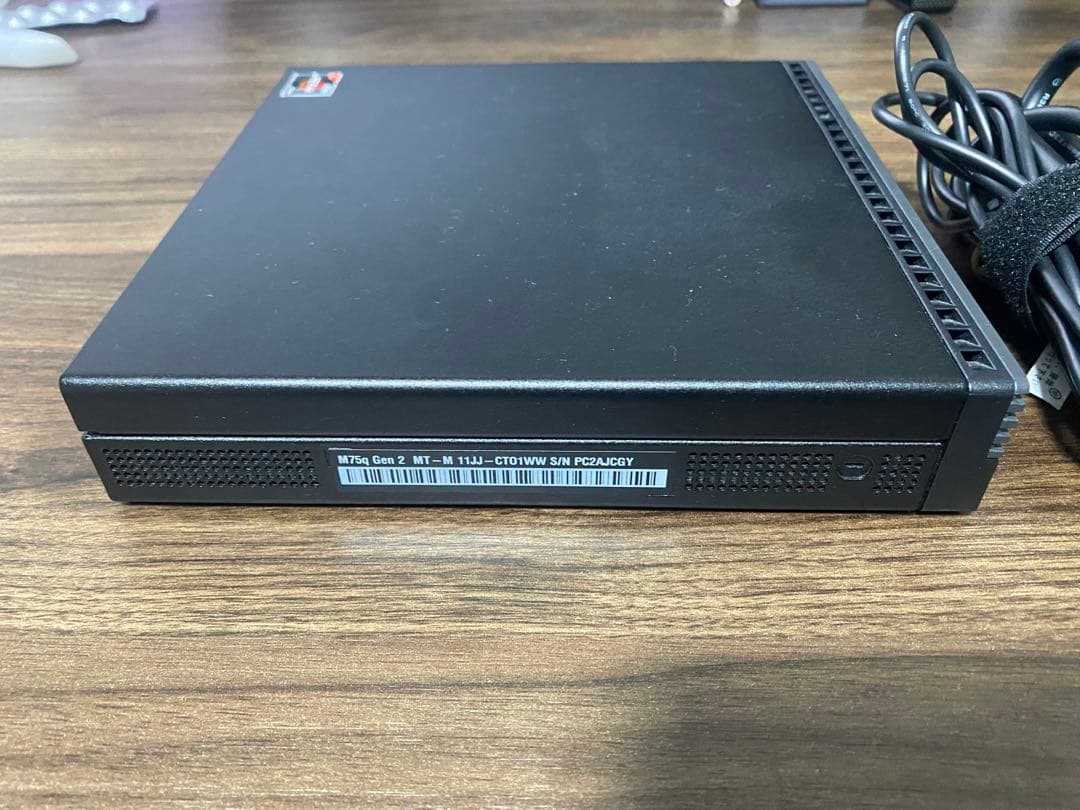 ジャンク Lenovo ThinkCentre M75q Tiny Gen2
