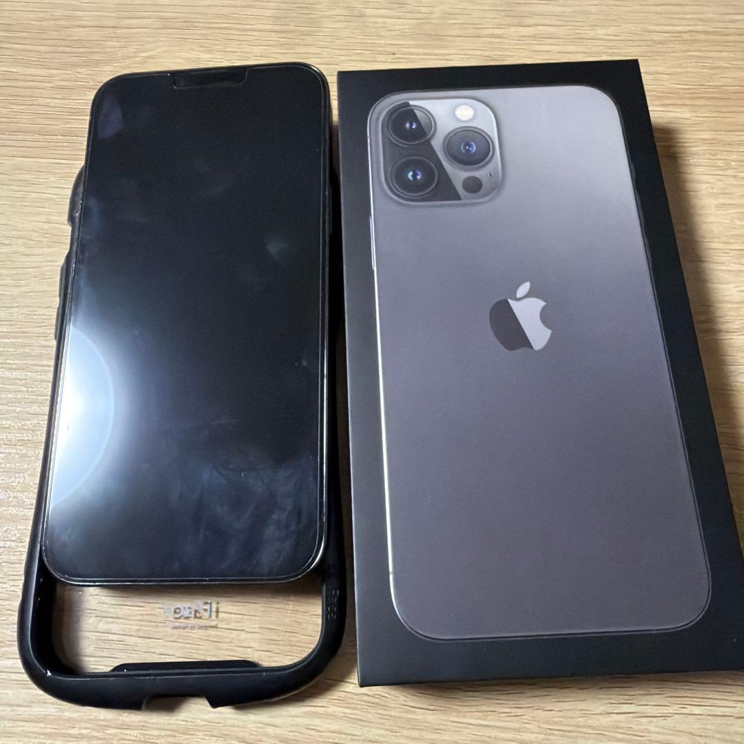 Apple iPhone 13Pro Max グラファイトSIMフリー