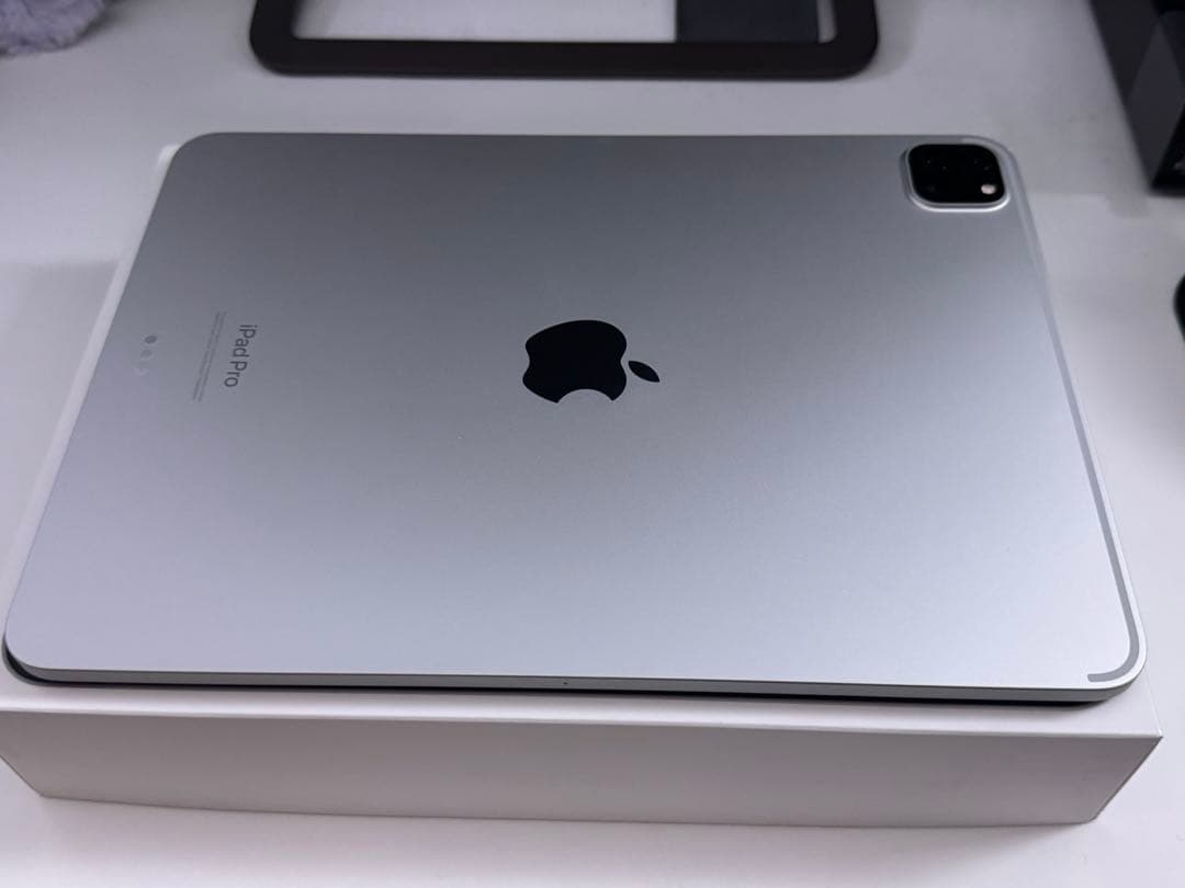 iPad Pro 11 第4世代 M2 128GB シルバー WiFi 美品