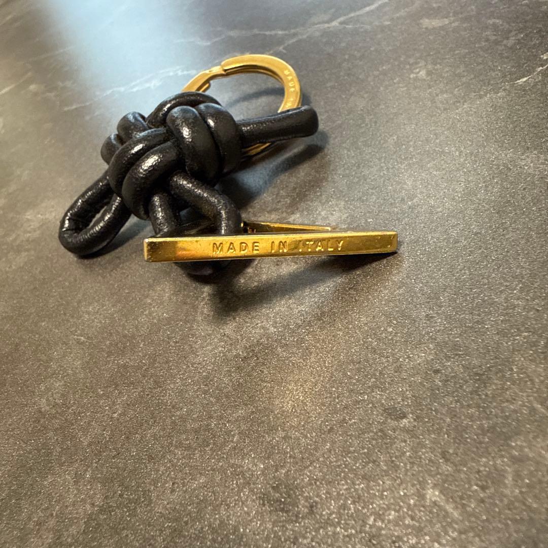 ま*る様 ボッテガヴェネタ　キーホルダー　キーリング