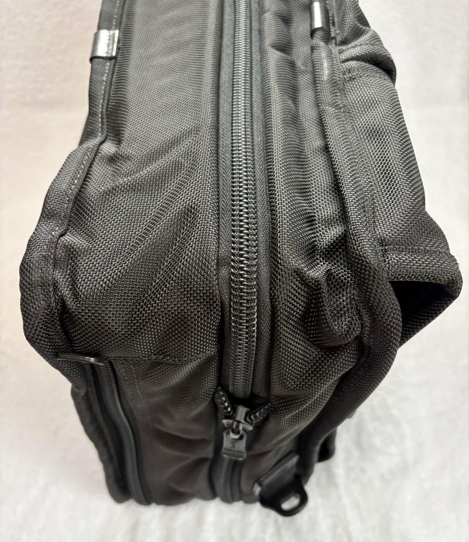 美品TUMIビジネスバッグ ブラック