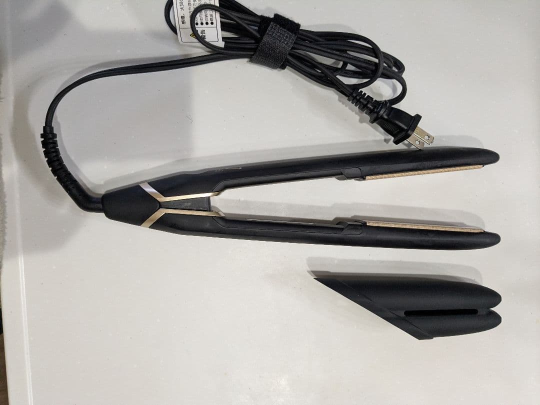 KINUJO ストレートヘアアイロン デジタル表示　ほぼ新品