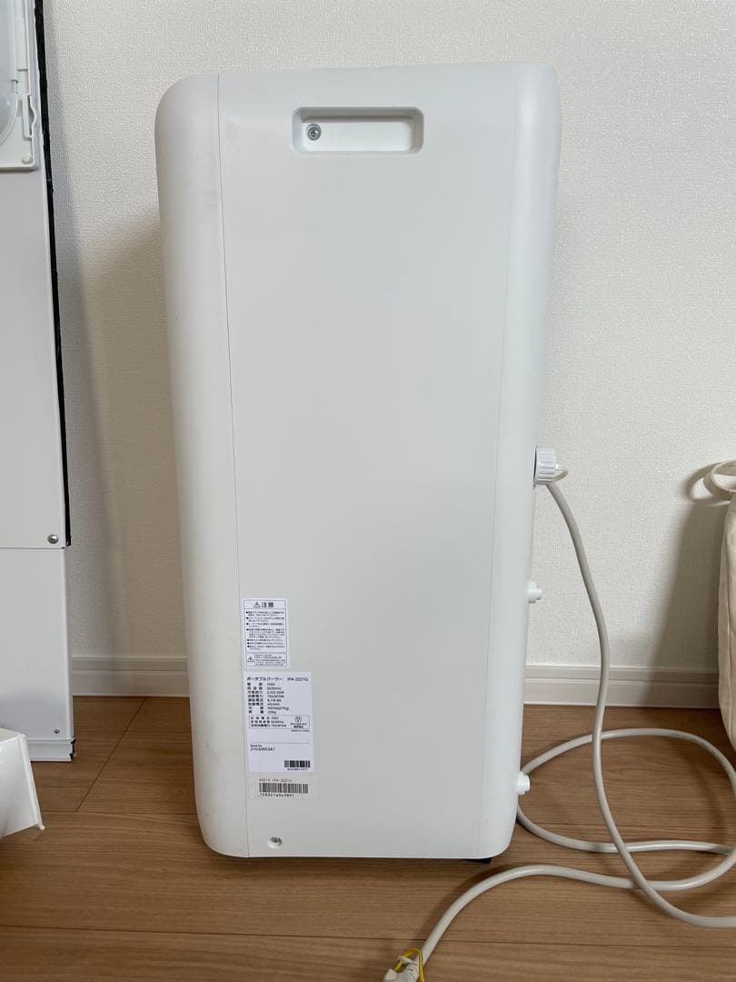 ポータブルクーラー　アイリスオーヤマ　IPA-2221G