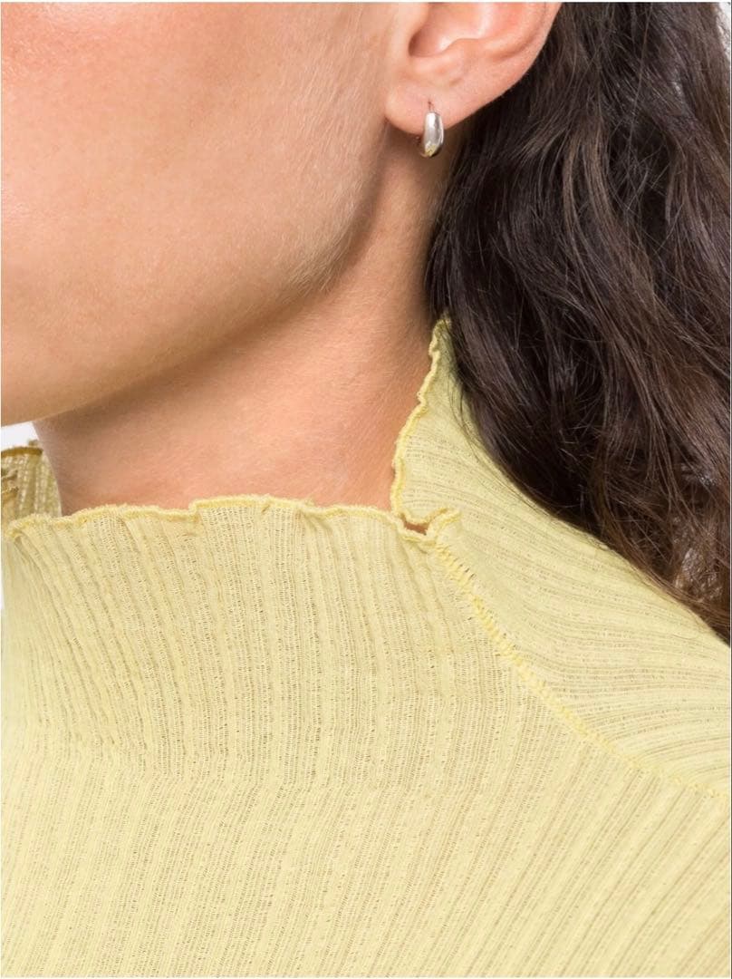 片耳のみ！ICEフープピアス　トムウッド