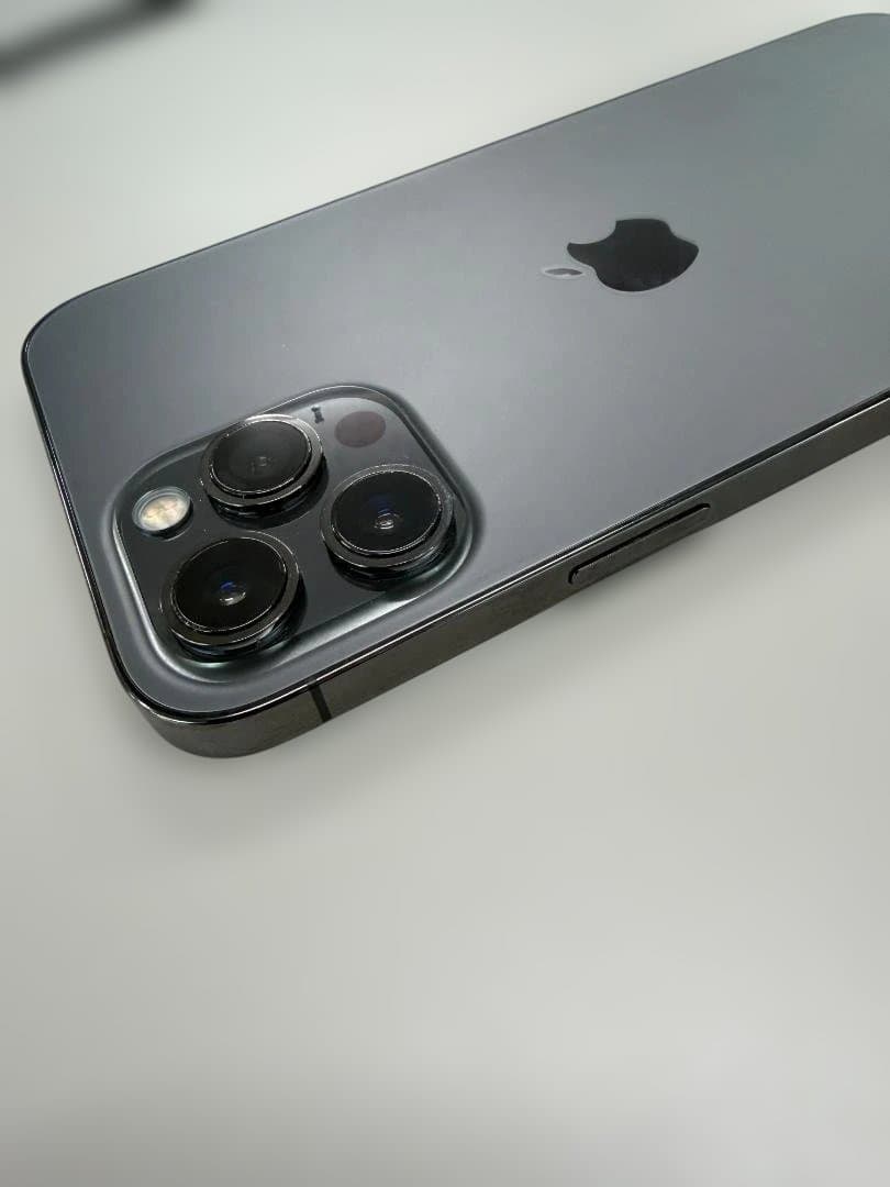 ＜美品＞256GB iPhone 12 Pro MAXグラファイト Apple