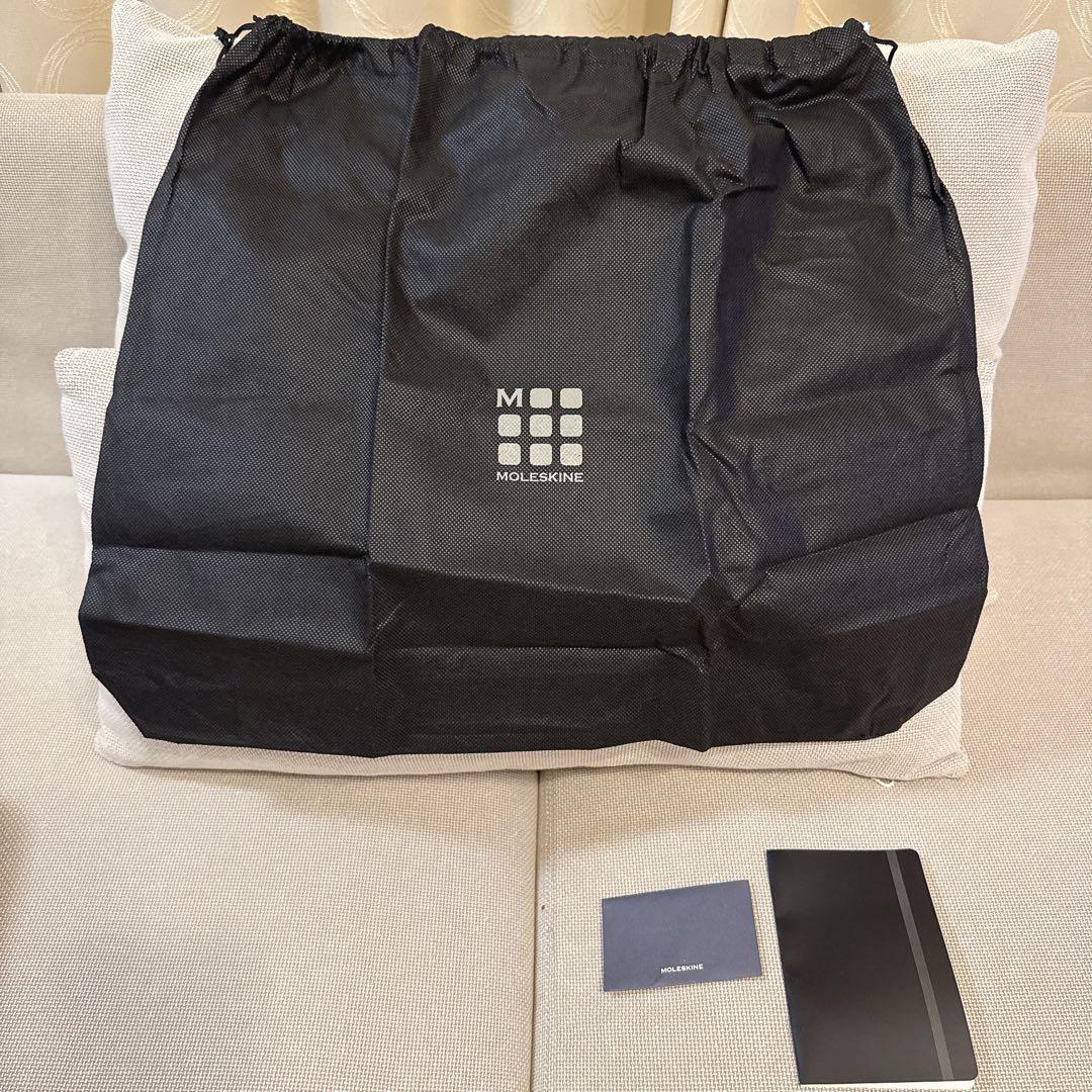 【新品未使用】MOLESKINE（モレスキン） ビジネスバッグ ショルダータイプ