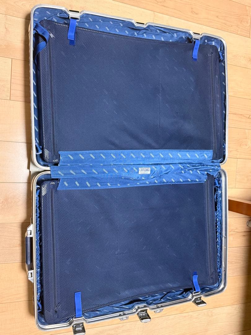 ■RIMOWA■リモワ■トパーズ■シルバーインテグラル82L 4輪　スーツケース