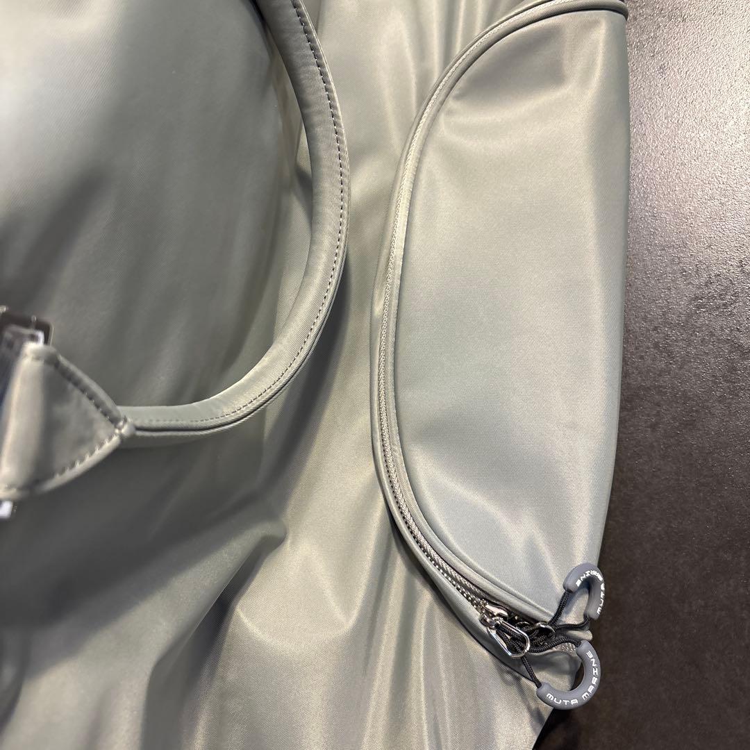 ウォーターリペレント　シューズ8バック　muta