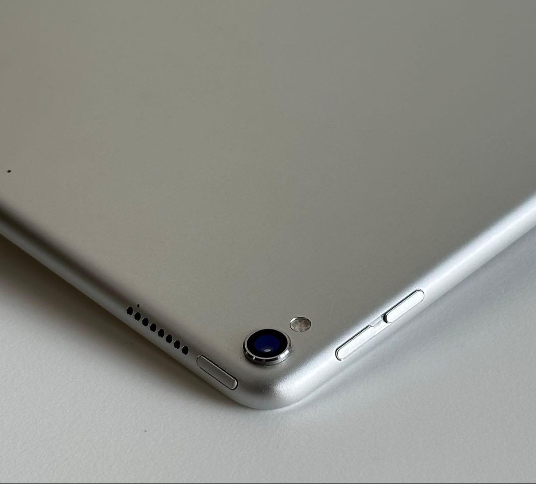 iPad Pro 10.5 インチ 64GB Wi-Fi シルバー