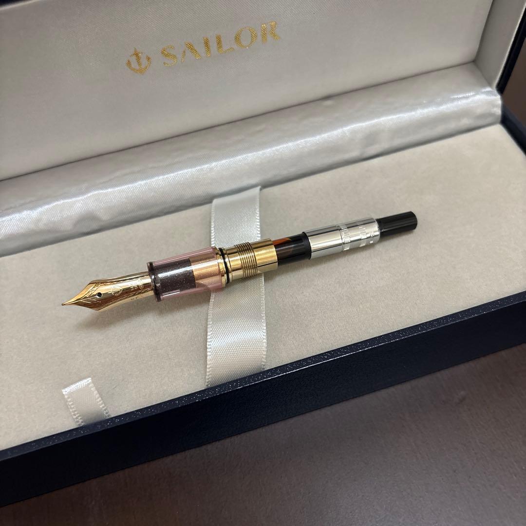 ★お値下げ 生田川サクラ セーラー万年筆　ナガサワ文具センター限定 中細字