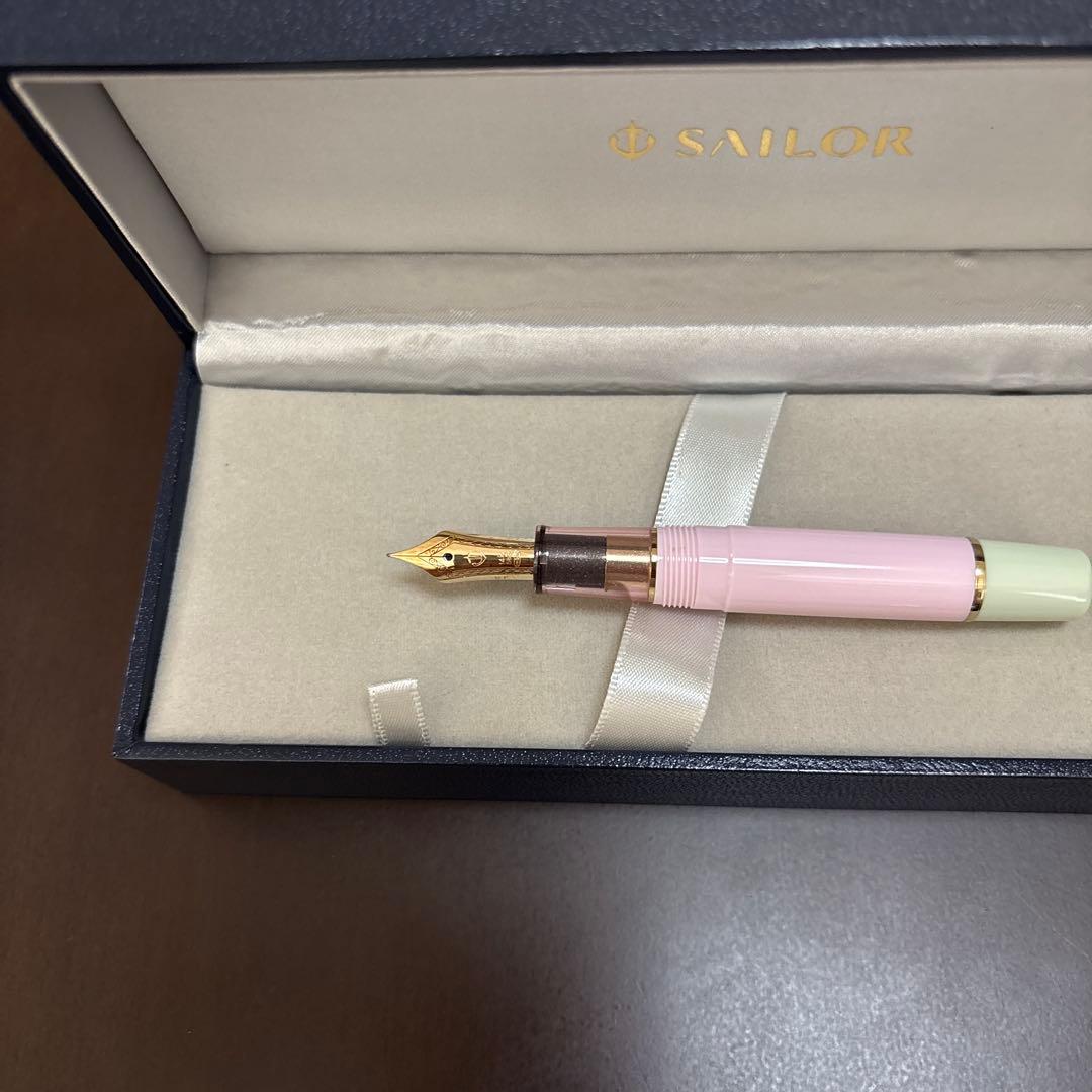 ★お値下げ 生田川サクラ セーラー万年筆　ナガサワ文具センター限定 中細字