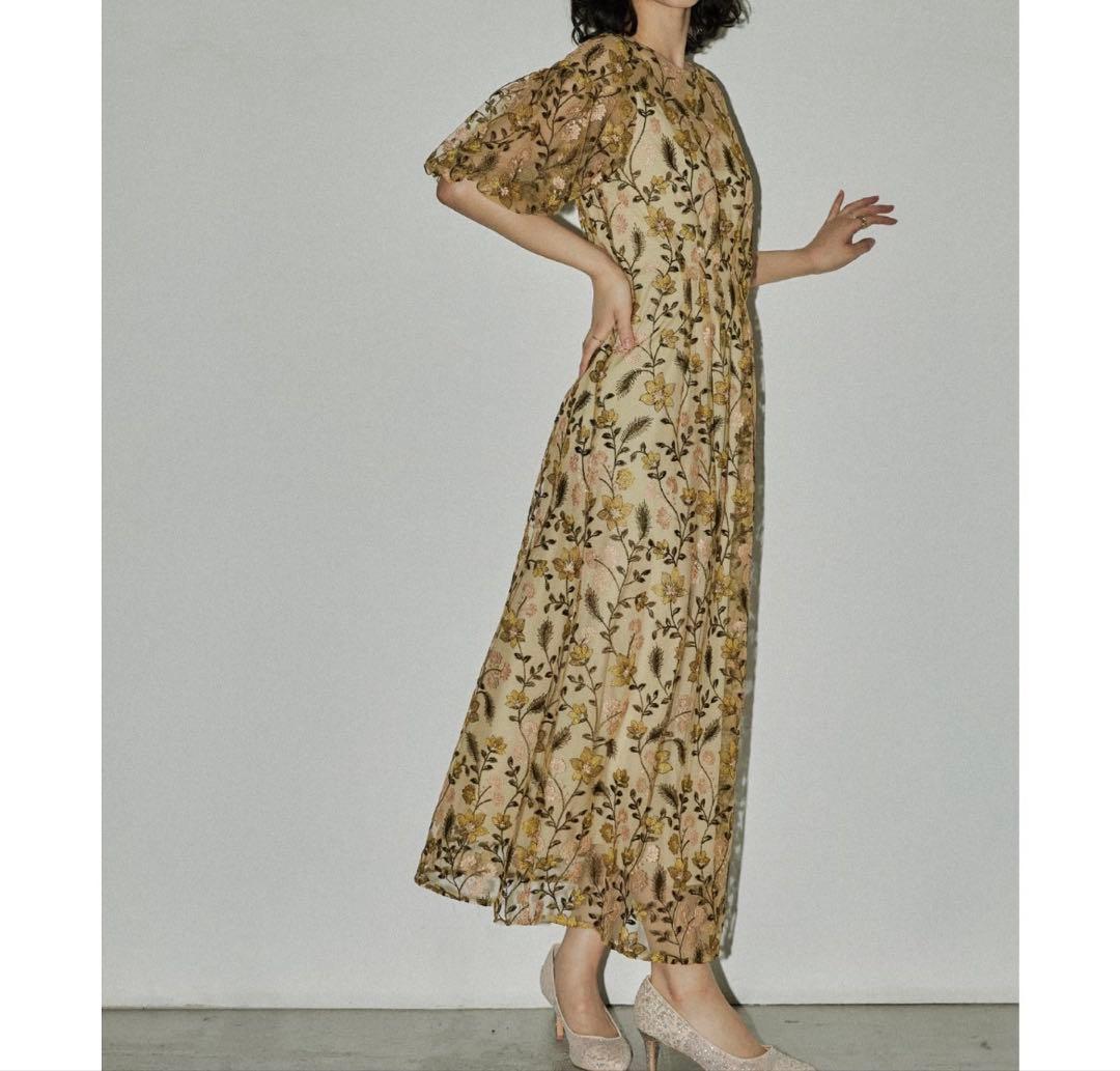 kana niana フラワー刺繍　ワンピース　イエロー　お呼ばれ　オケージョン