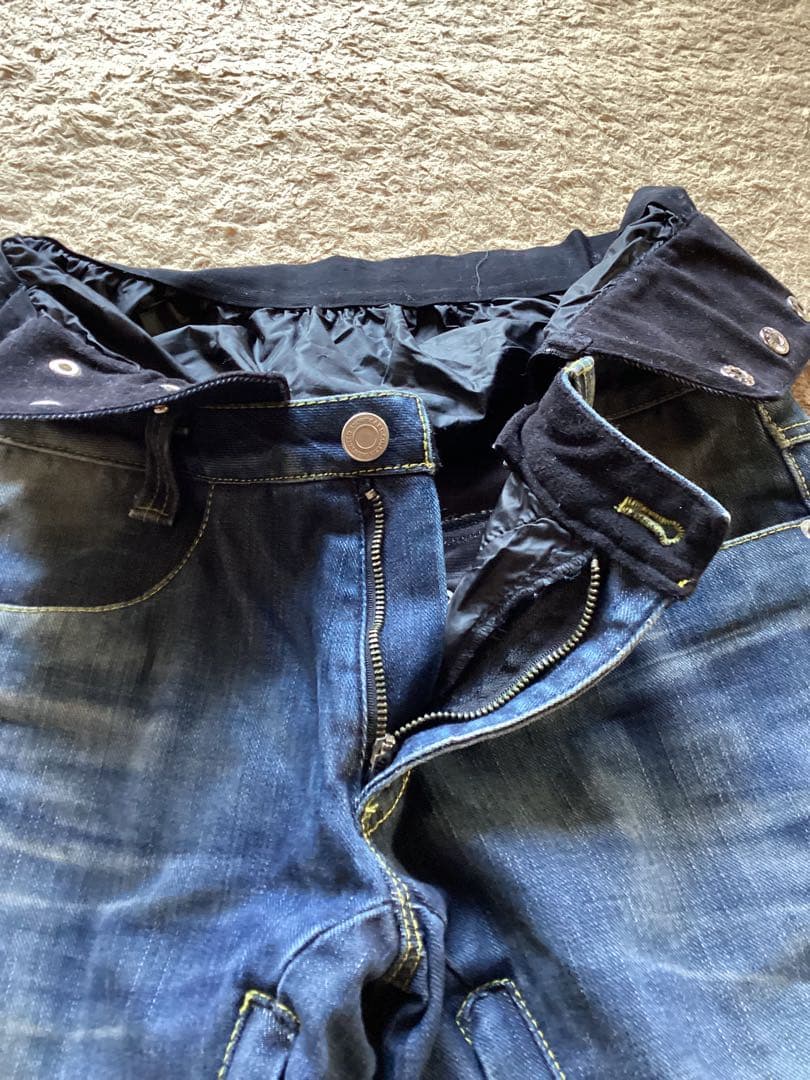 FOURNINESＸMISTYCYCDレディースＳＭスノボウェアスキーウェア