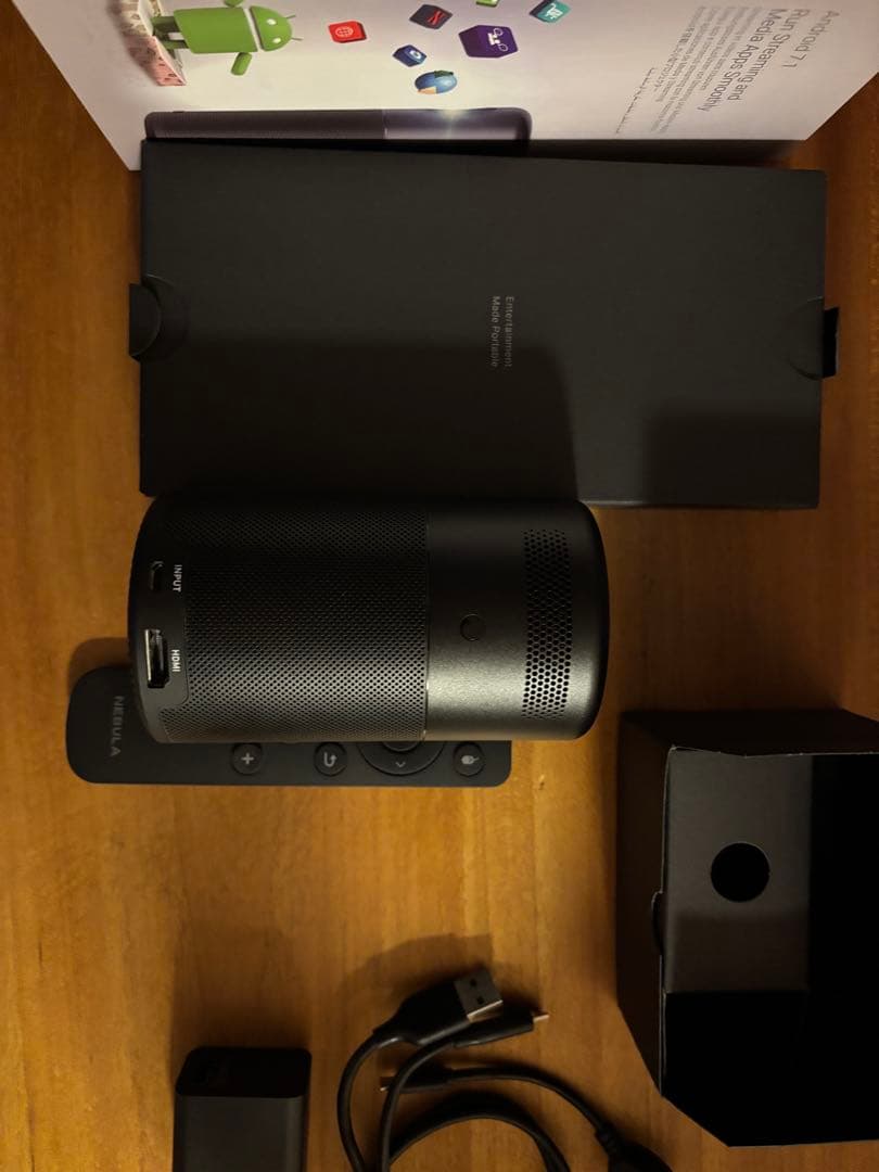 Nebula Capsule ポータブルプロジェクター