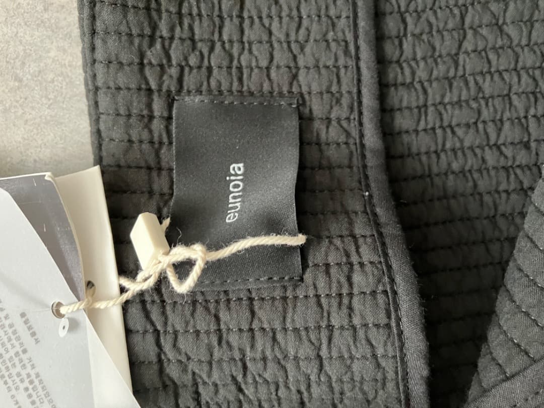 ユノイア　キルトサイドボタンワンピース