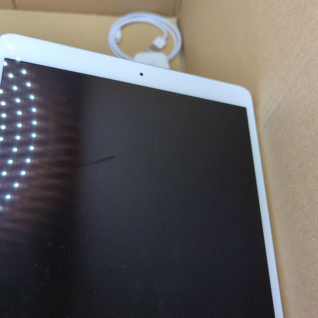 iPad Air (第３世代) Wi-Fi+セルラー　 64GB シルバー