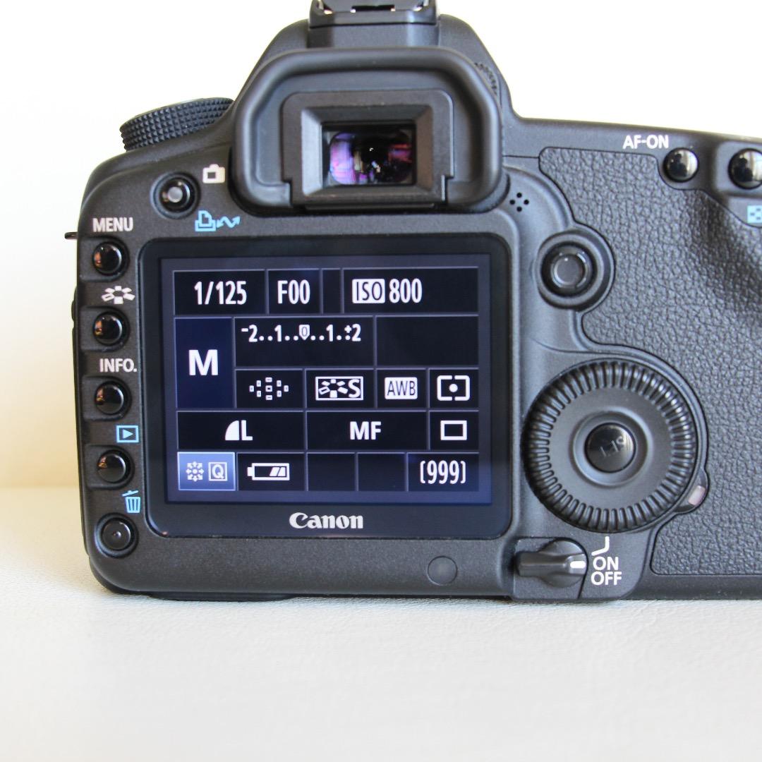 訳あり 通電◎シャッター回数少なめCanon EOS 5D Mark II