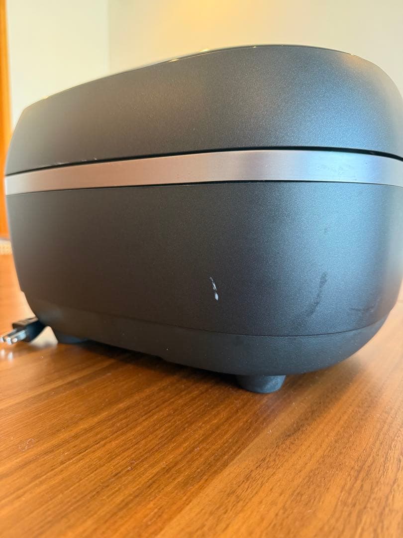 タイガー TIGER 炊飯器 5.5合炊き JPG-S100 (タッチパネル付)