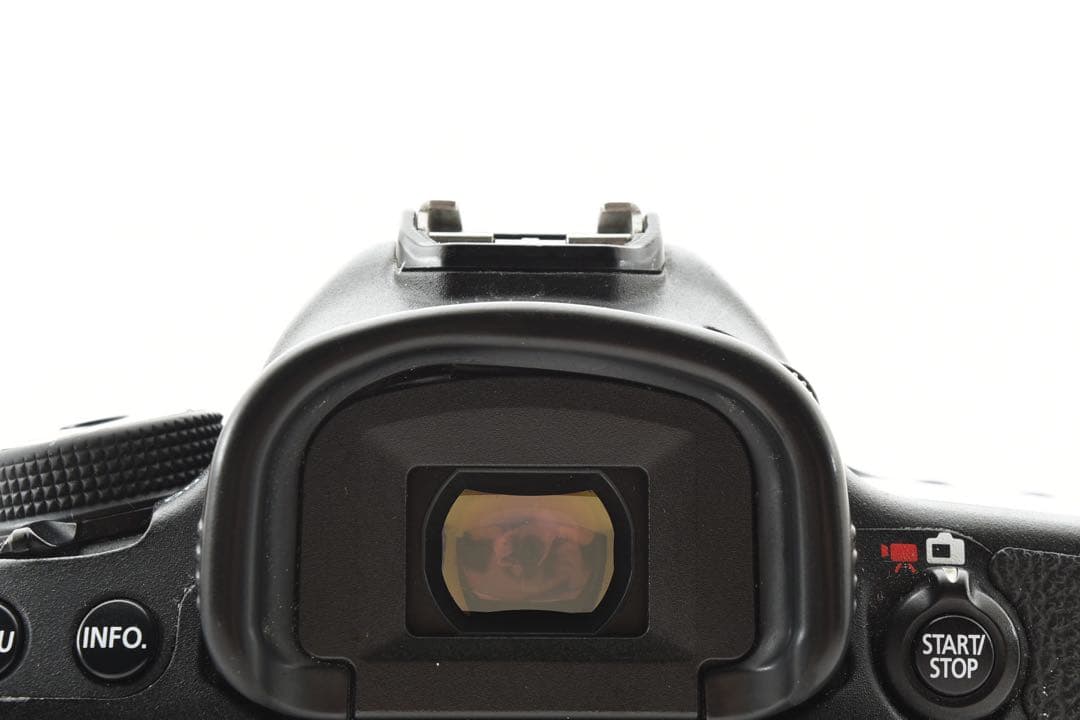 デジタル一眼レフカメラCanon EOS 5D Mark III標準レンズセット