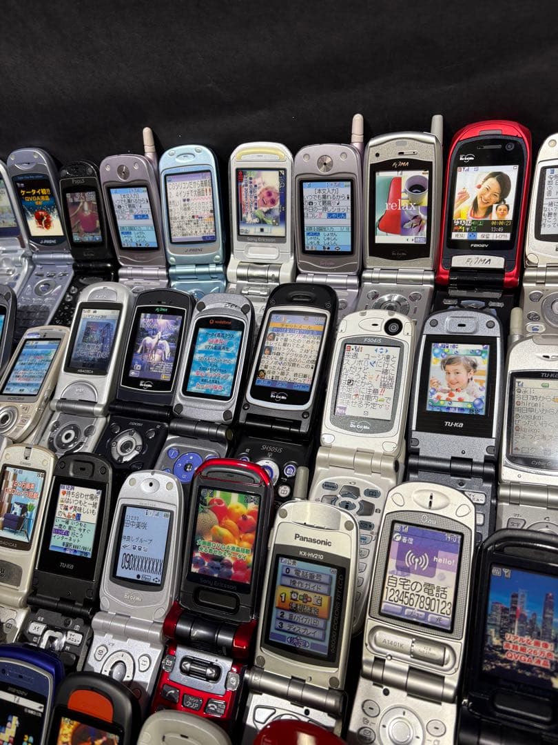 【まとめて90点セット】モックアップ 販売店模型 携帯電話 ガラケー