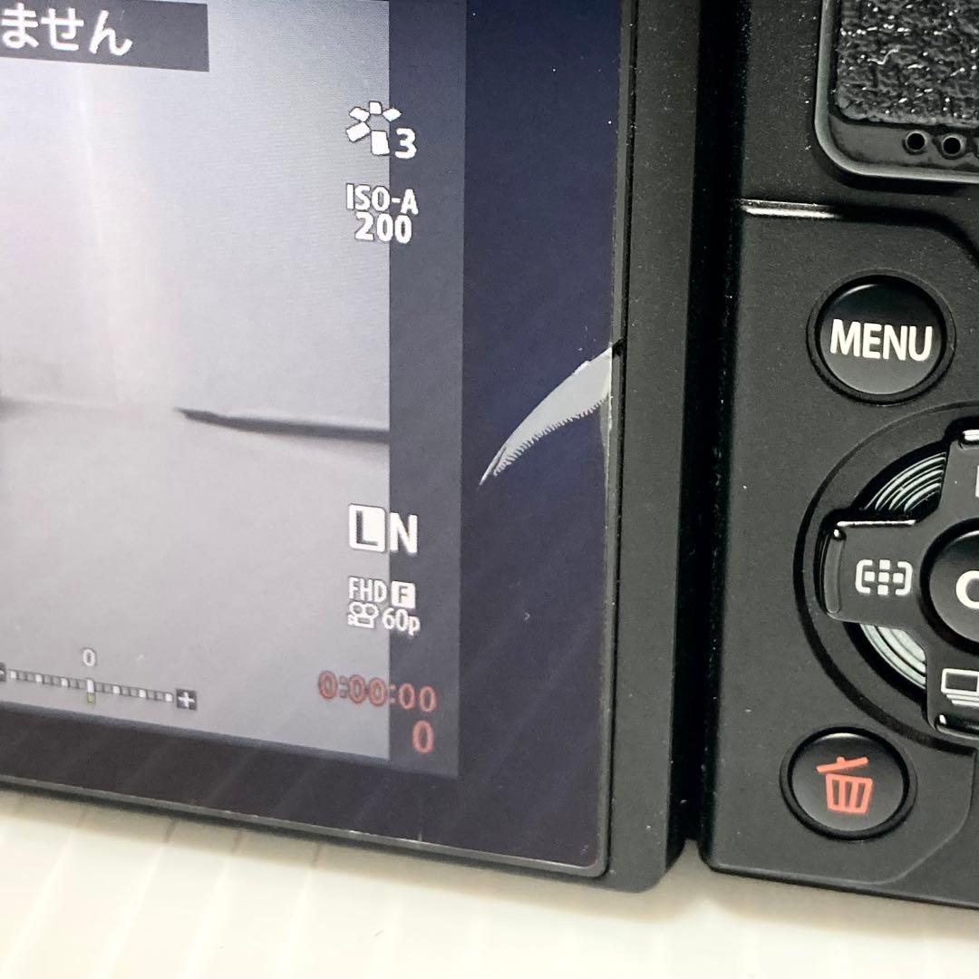 オリンパス ミラーレス一眼カメラ OM-D E-M10 MarkⅢ レンズキット