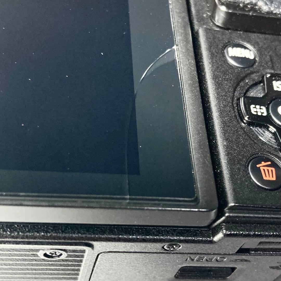 オリンパス ミラーレス一眼カメラ OM-D E-M10 MarkⅢ レンズキット