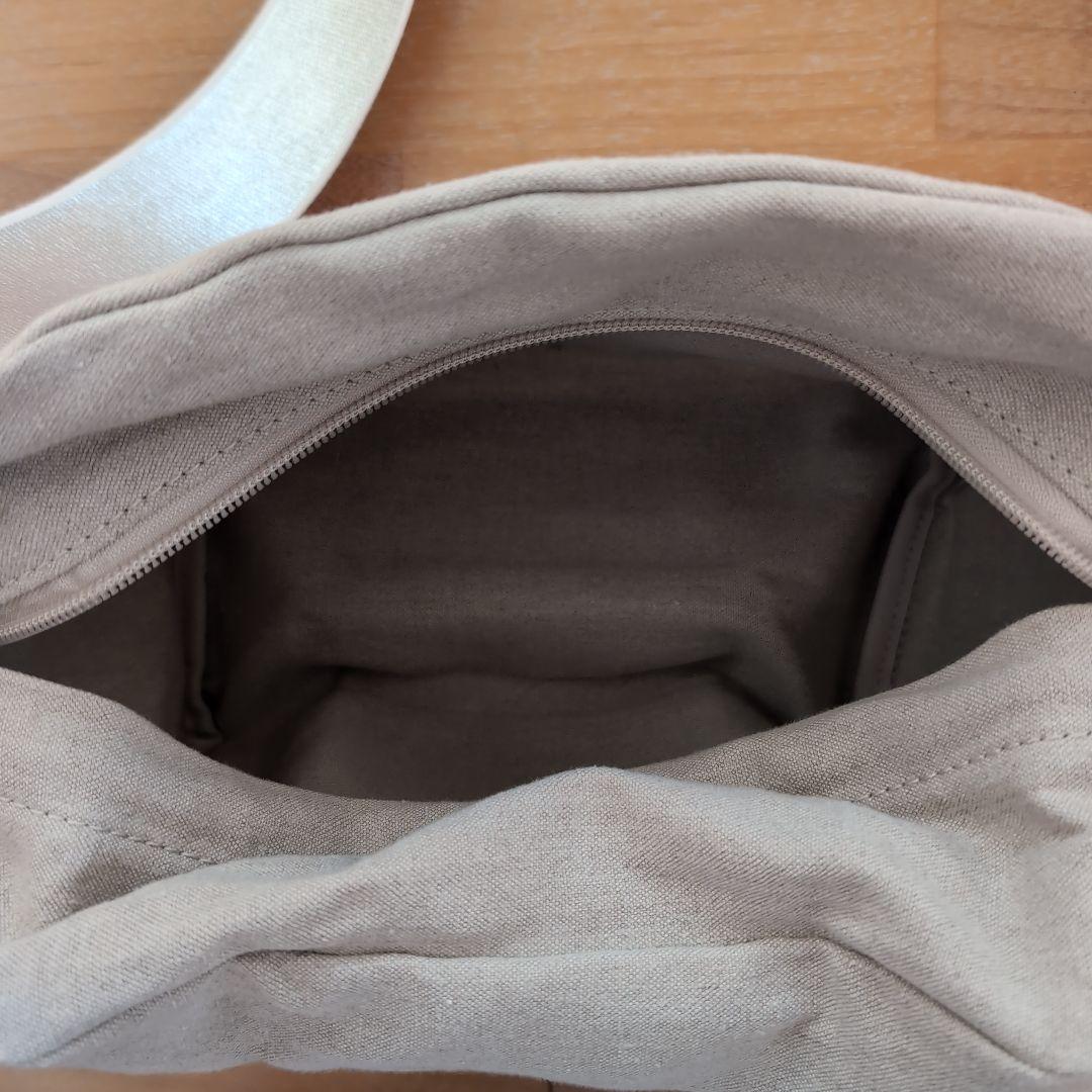 how to live ショルダーバッグ