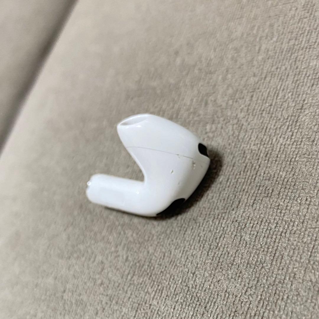 AirPods 4（ANC）本体 ホワイト A3055 3056
