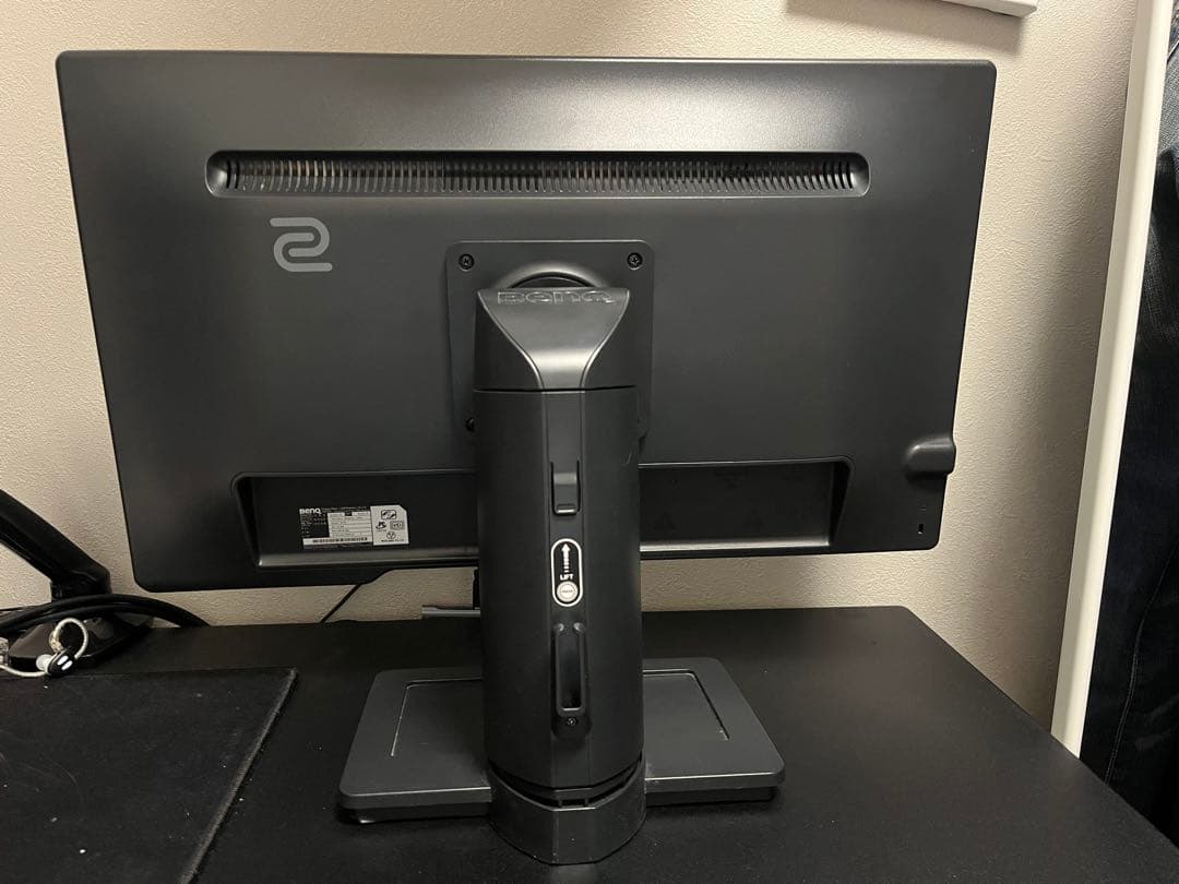 BenQ Zowie XL2411P 144hzゲーミングモニター