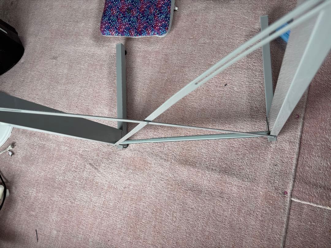 HITACHI DES-N76 のびのびスタンド　ネジ不足あり