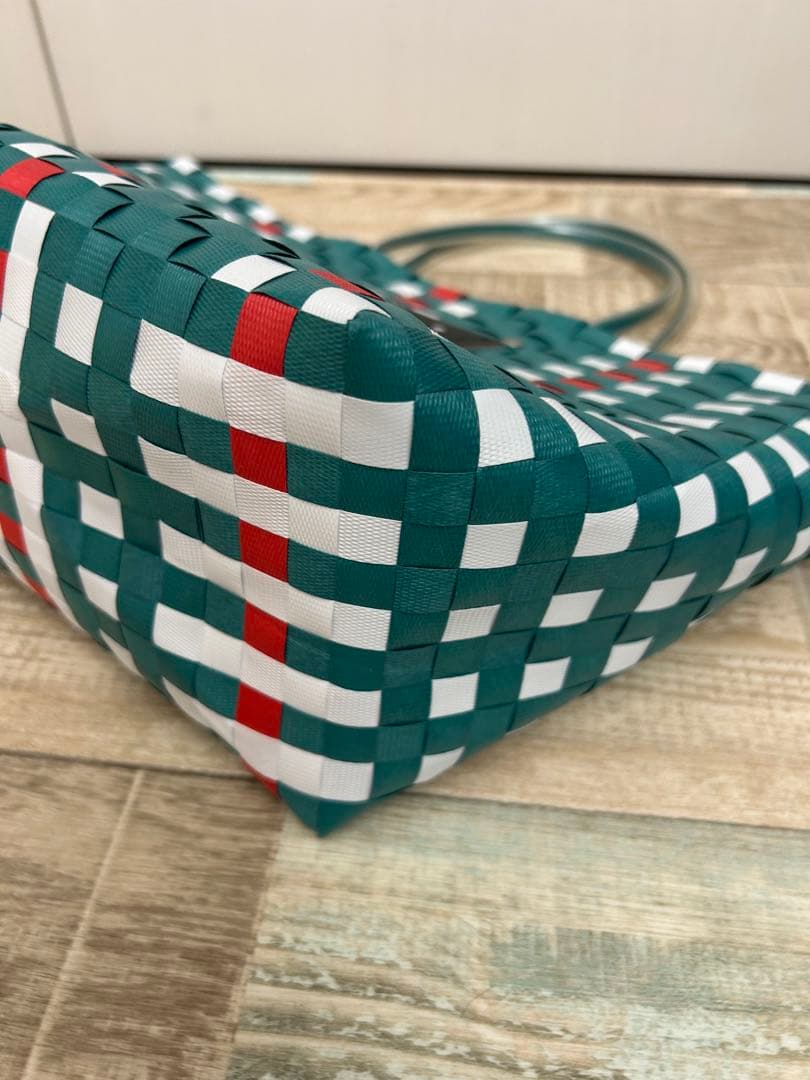 MARNI マルニ ピクニックバッグ　人気　グリーン