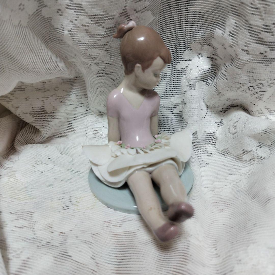 リヤドロ6690　ロージー（箱無し、欠けあり)