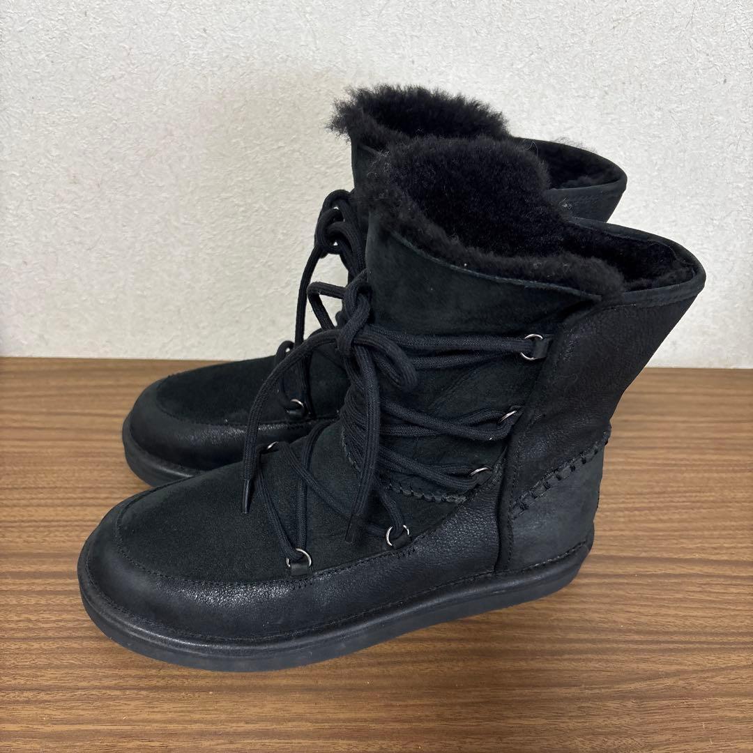 試着のみ　UGG ブーツ　黒　24センチ