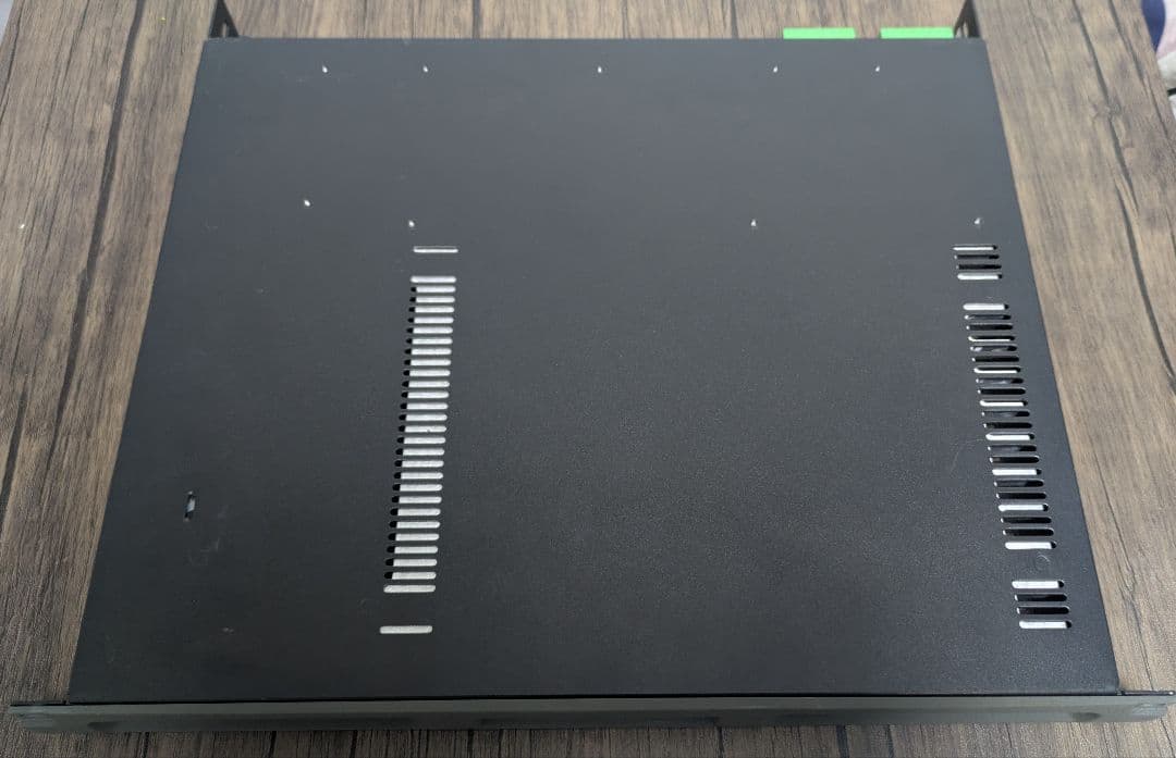 CROWN CT8150 DRIVECORE パワーアンプ 音響機器