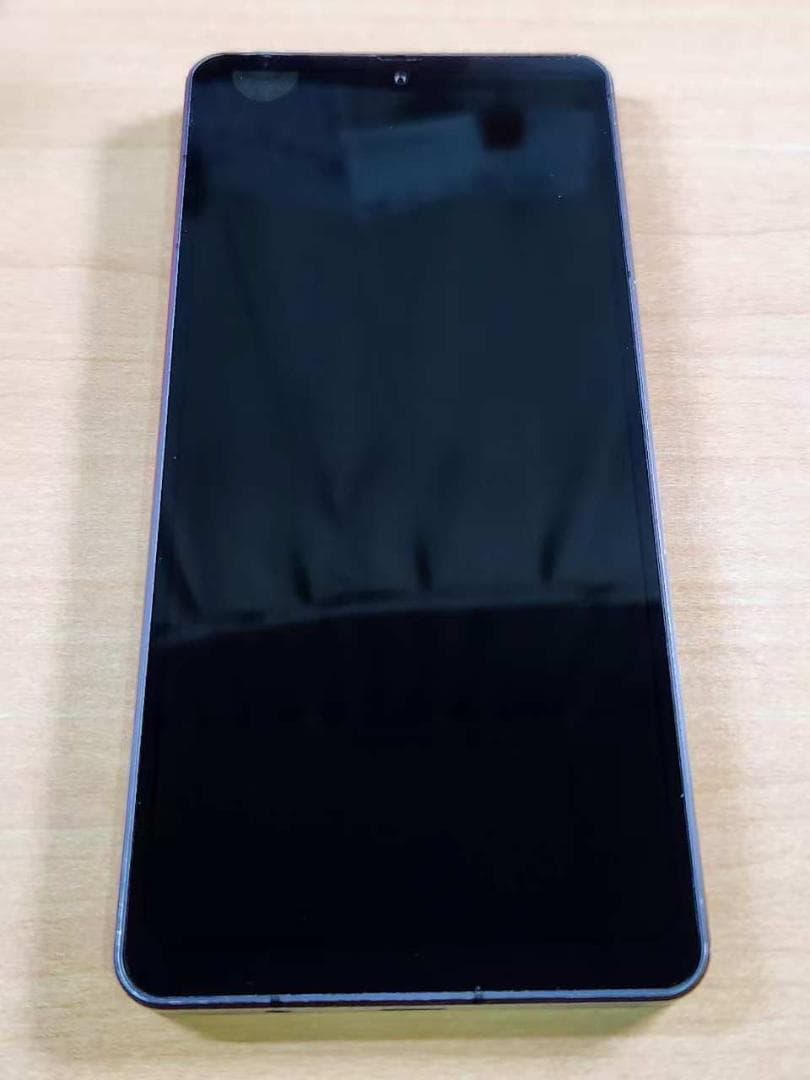 スマートフォン本体 013100E AQUOS sense7 plus A208SH 128GB