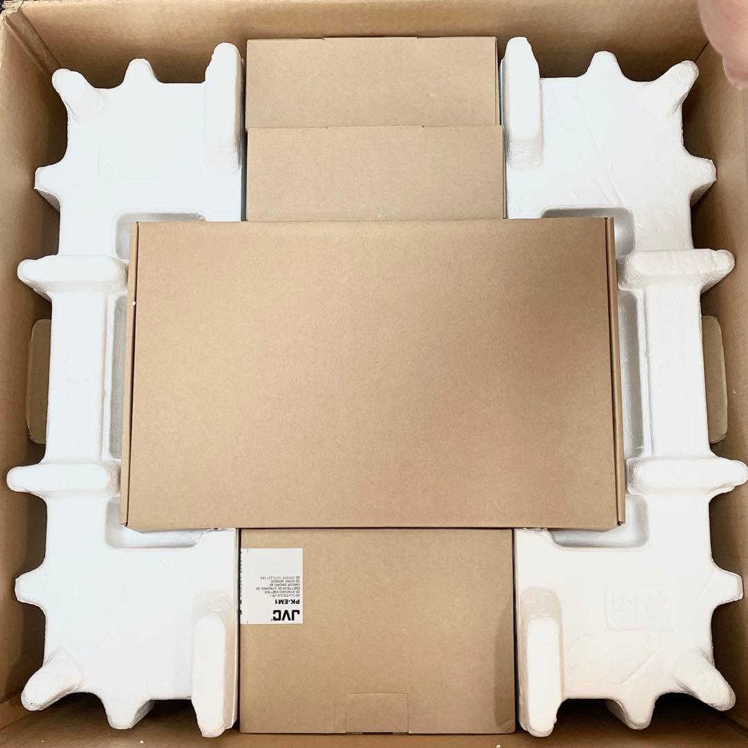 JVC DLA-X7 プロジェクター