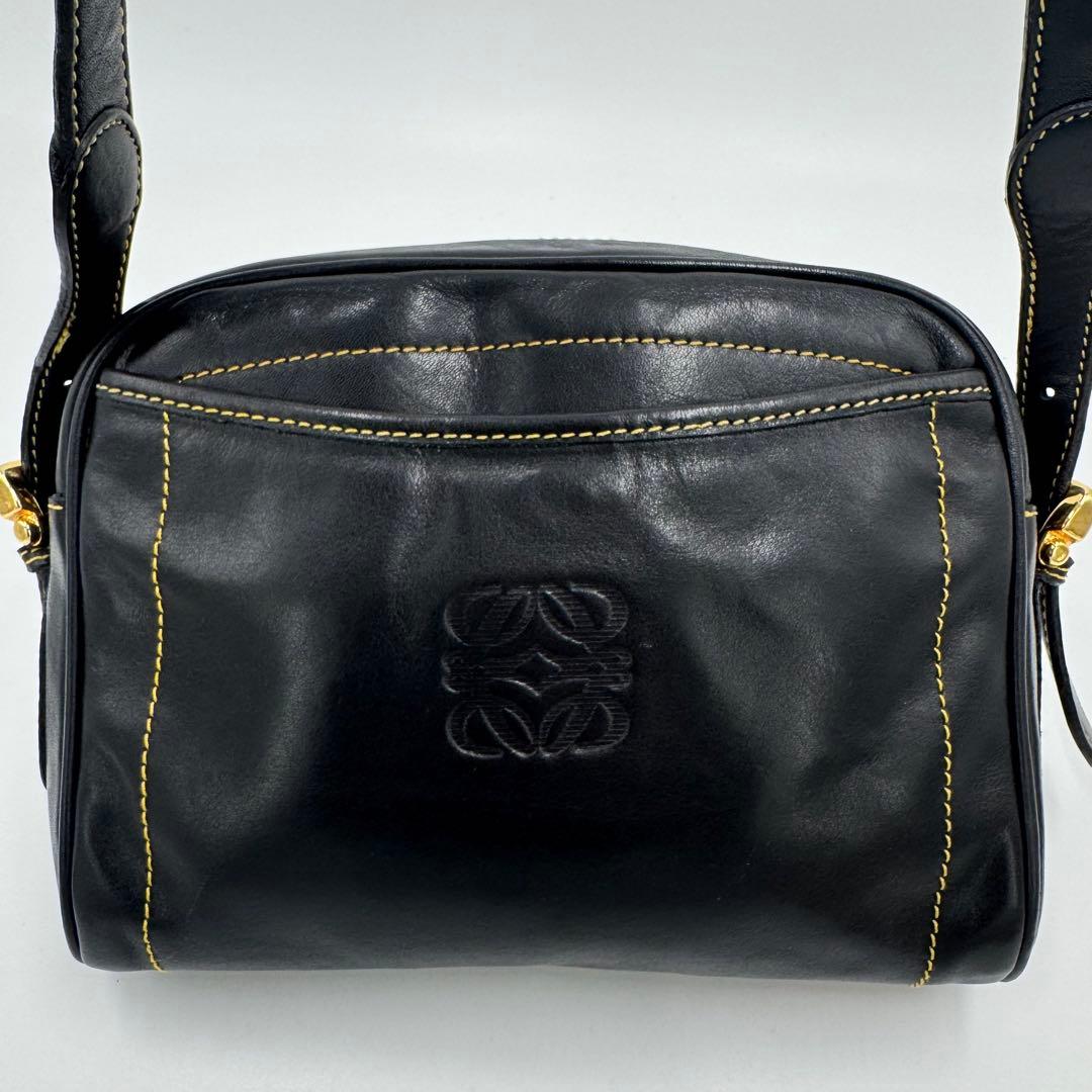 ロエベ アナグラム レザー イエローステッチ ショルダーバッグ 斜め掛け 黒