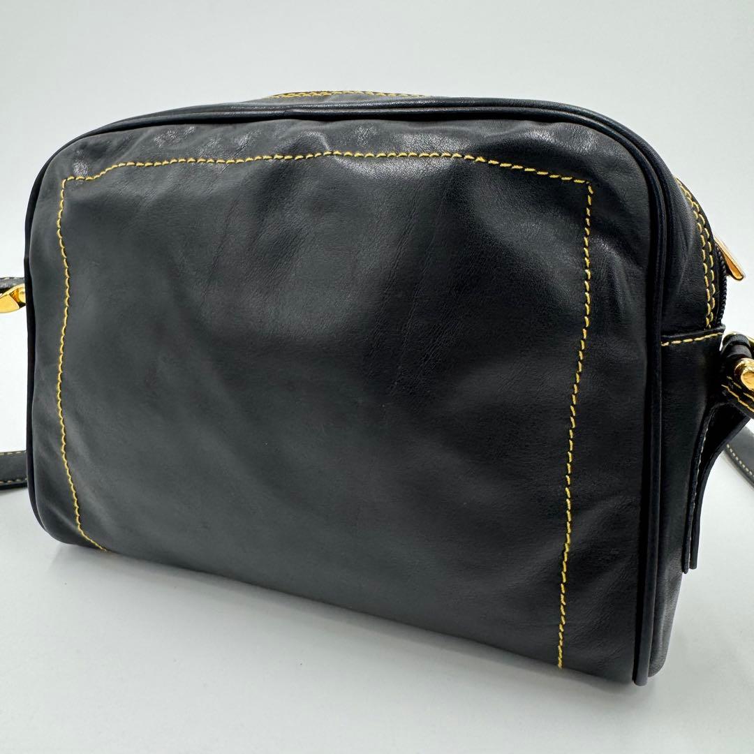 ロエベ アナグラム レザー イエローステッチ ショルダーバッグ 斜め掛け 黒