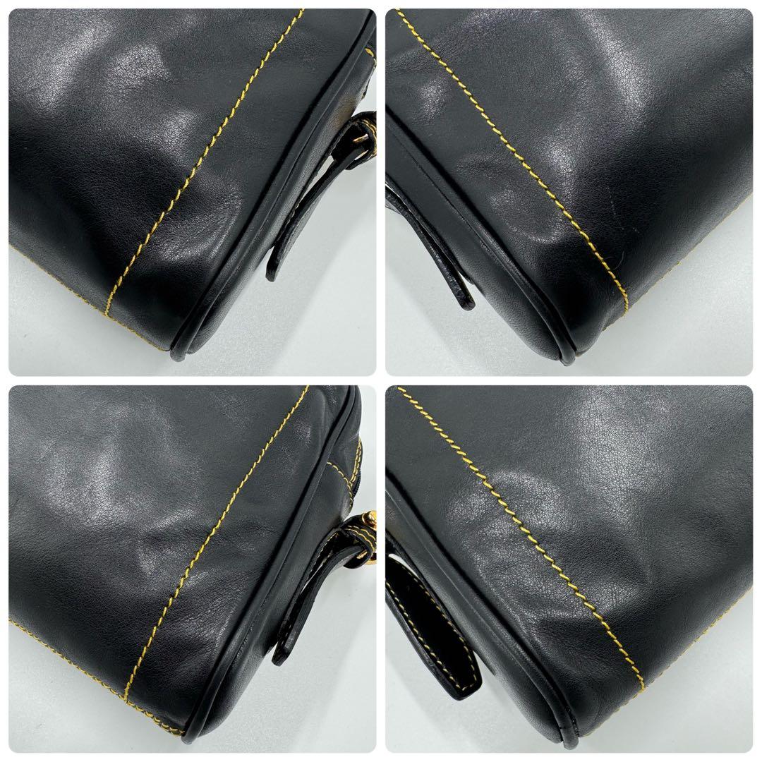 ロエベ アナグラム レザー イエローステッチ ショルダーバッグ 斜め掛け 黒