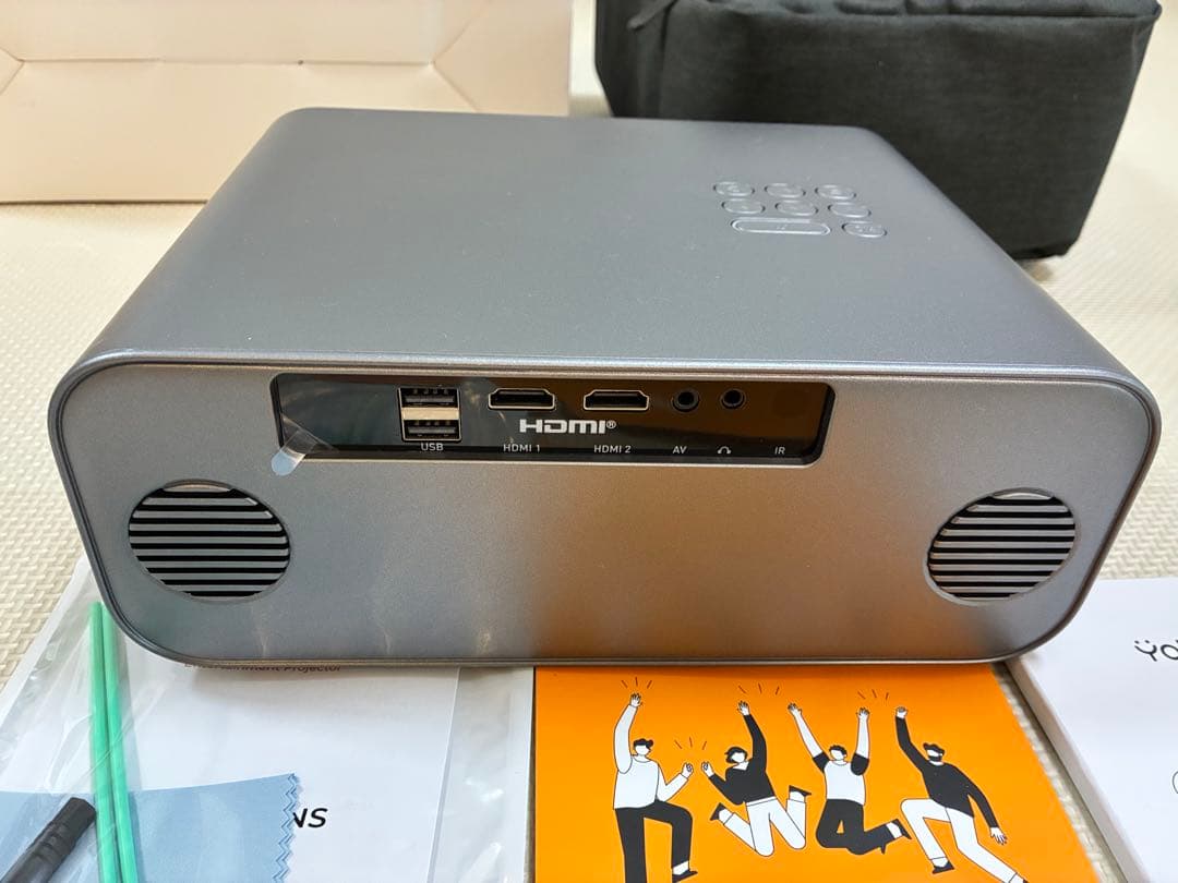 プロジェクター yaber v9 美品 天吊り金具付き