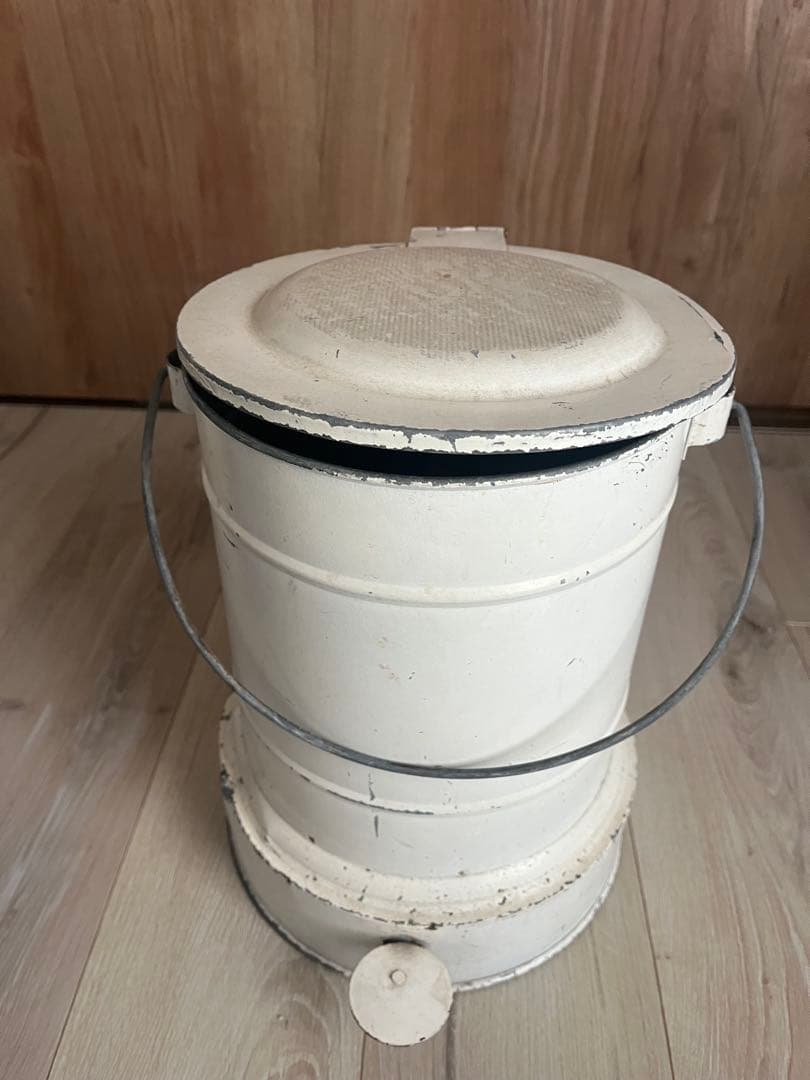 アンティーク　ゴミ箱　ペダル式