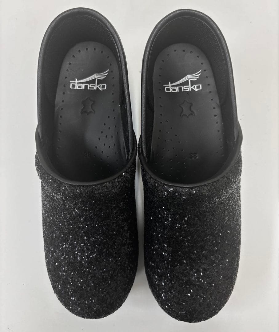 靴 dansko Professional. Black Glitter/ 38