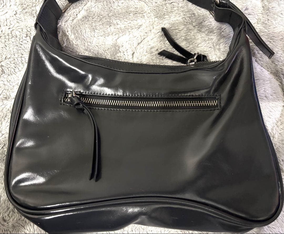 ANDERSSON BELL X ZARA レザーショルダーバッグ