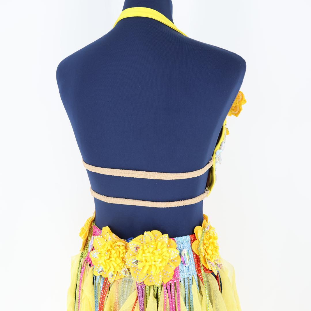 【ベリーダンス用 オリエンタル衣装】イエロー シルバーラメ多数 花コスチューム